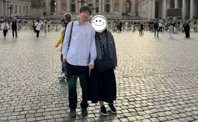 ファッションデザイナー兼婚活カウンセラーが、お買い物同行からプロフィール写真撮影まで丁寧にサポート